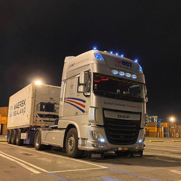 Reefer container transport